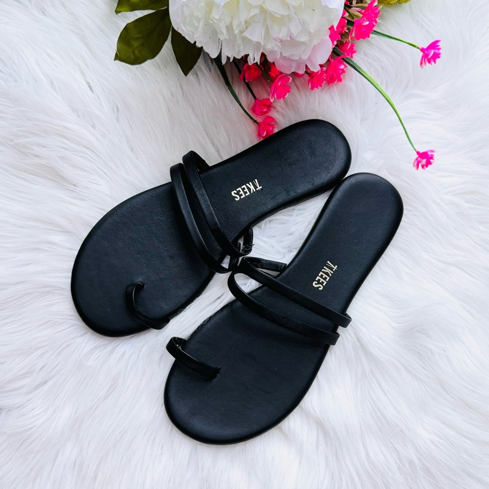 Tkees Leah Sandals